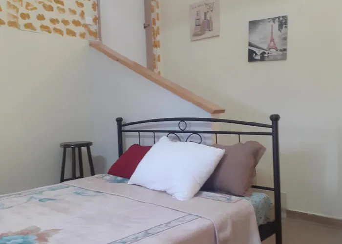 Semesterbostad Exostis