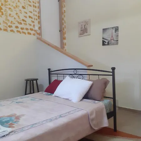 Hébergement de vacances Exostis